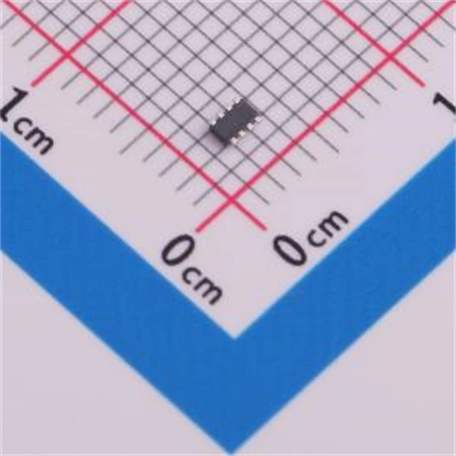 10 PÇS/LOTE TPS563300DRLR (Conversores DC-DC)