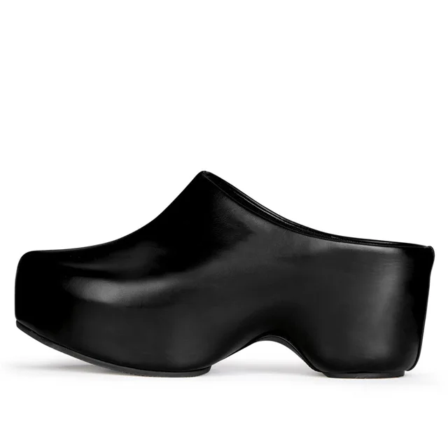 2025 Nuovo stile Pantofole slip-on Piattaforma Punta tonda Sandali con tacco alto Estate Romanzo Moda Slider Tinta unita Scarpe di grandi dimensioni