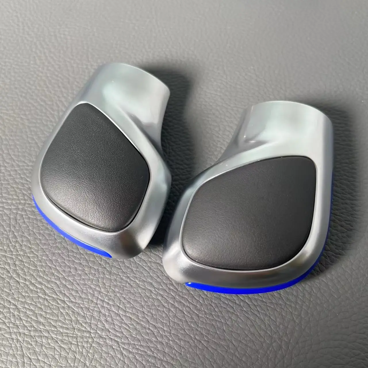 DSG Schaltknauf Chrom mit Leder-Seitenabdeckung in Blau & Rot für VW Golf 6 7 R GTI Passat B7 B8 CC R20 Jetta MK6 GLI – Detail 8
