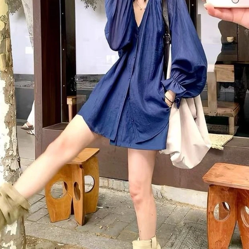V-neck Flower Bud Sleeve Design Loose Fitting Shirt for Women in The Summer of 2026, New Slimming and Wide Leg Shorts Set