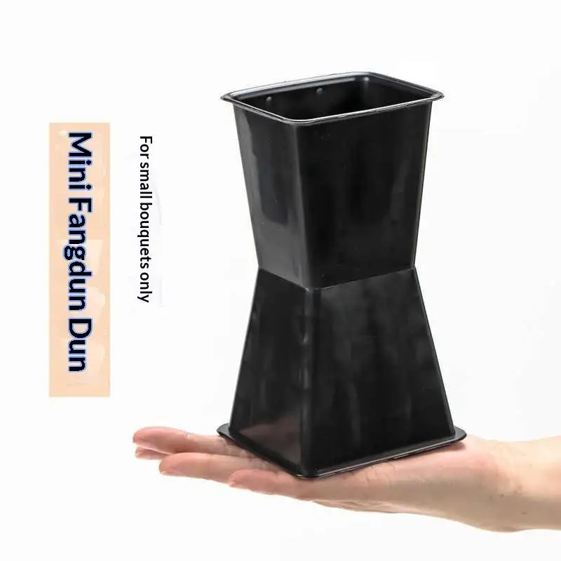 Square Bouquet Packaging Base Plastic Flower Arrangement Wrapped Flower Artifact DIY Flowers Packaging Material 5PCS