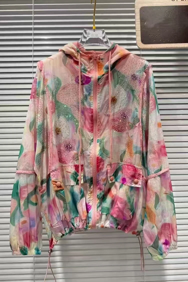

High-end Heavy Sparkle Diamonds Hooded Sunscreen Shirts Blouses Women's Loose Casual Tops Spring Summer 2025