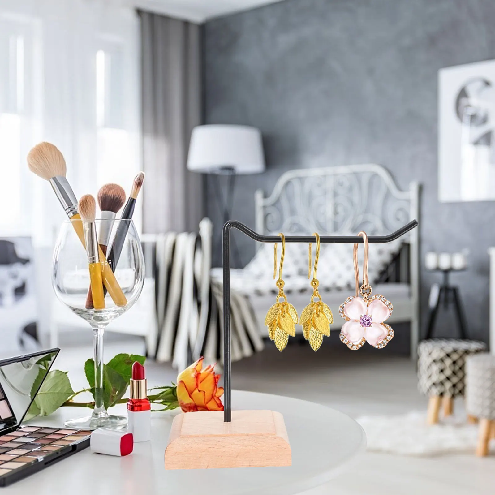 

Earring Display Desktop Jewelry Rack Jewelry Rack Wooden Base Iron Necklace Holder Desktop Organizing Storage Home Accessory