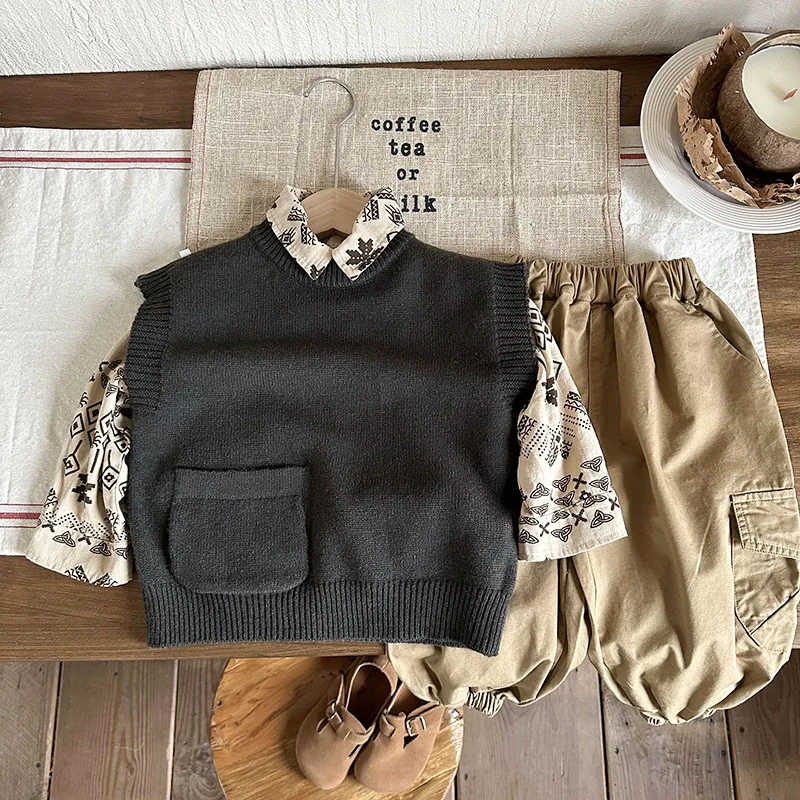 2023 New Fashion Solid Colors Kids Vest Children Knitted Vest Autumn Winter Korean Sleeveless Sweater  boys vest