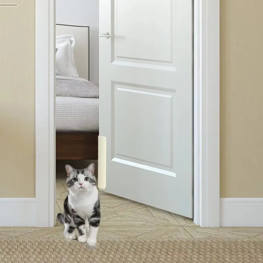 Elastic Cord Automatic Pet Door Opener Easy Installation Punch-Free Pet Automatic Door Automatically Closes Without Drilling