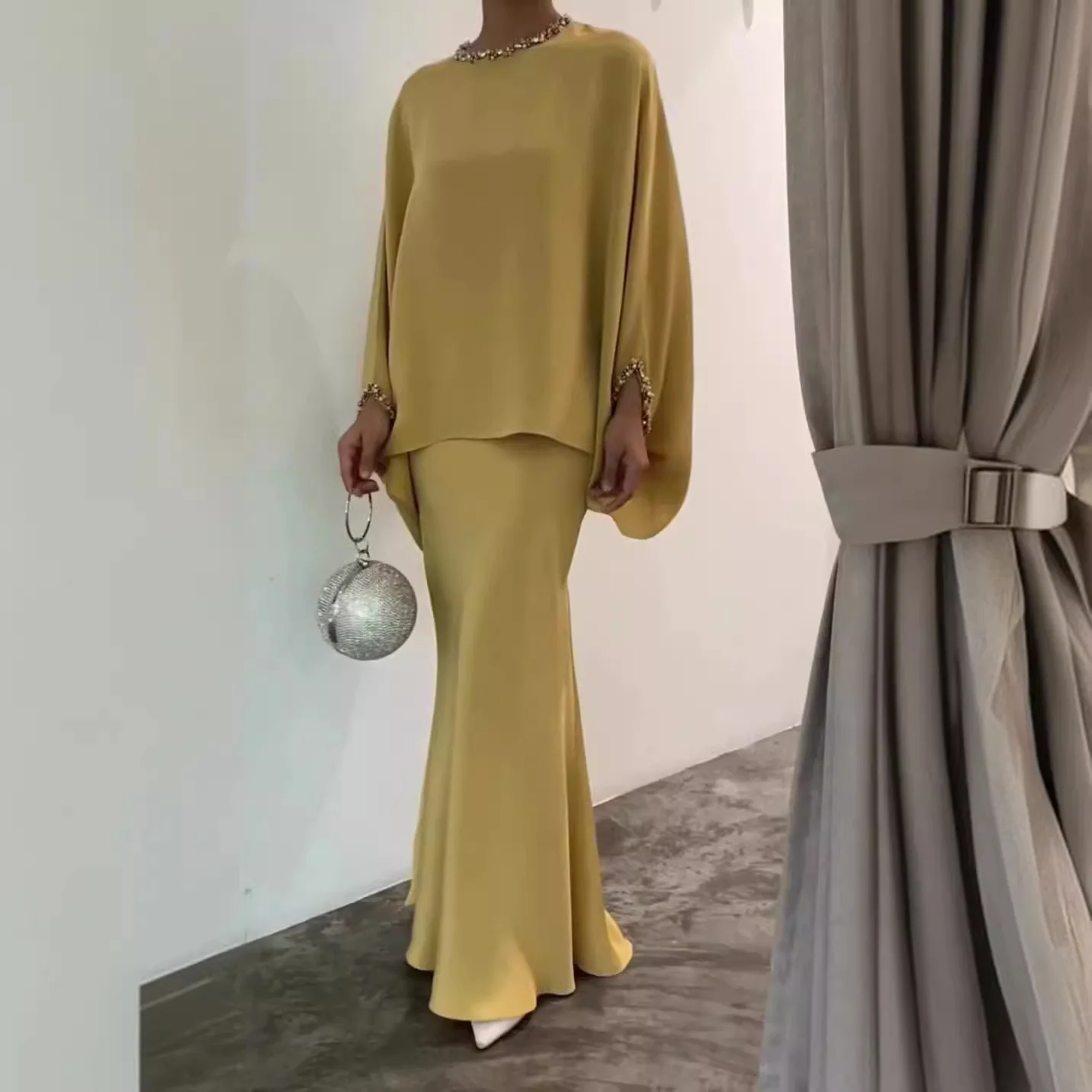 2025 Elegant Beaded Round Neck Solid Color Satin Two-piece Skirt Suit Women's Loose Sleeve Top Slim Fit Fashionable Skirt Suit