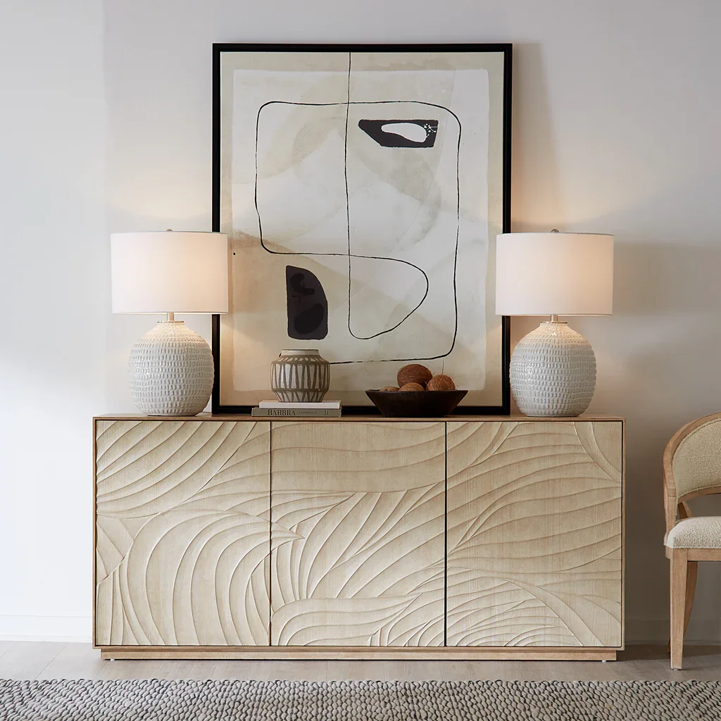 Hand-carved leaf pattern solid wood side cabinets, three-door lockers, cabinets suitable for living and dining rooms