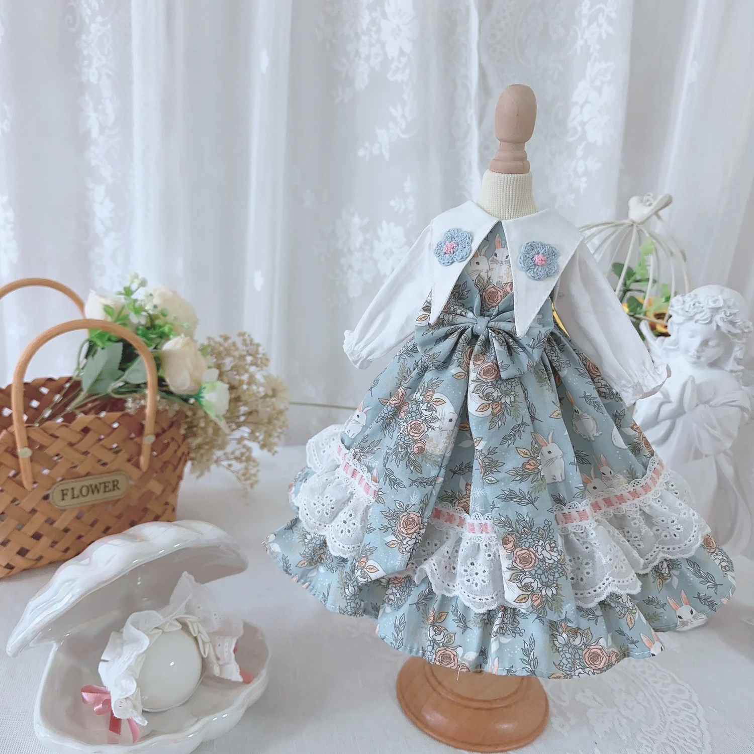 BJD Doll clothes Suitable for 1/3 1/4 1/6 size light blue long sleeved court style bow dress doll accessories