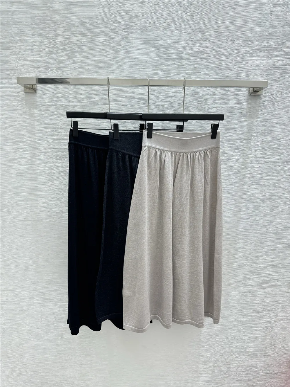 

Женская однотонная прямая шерстяная вязаная юбка с эластичной талией