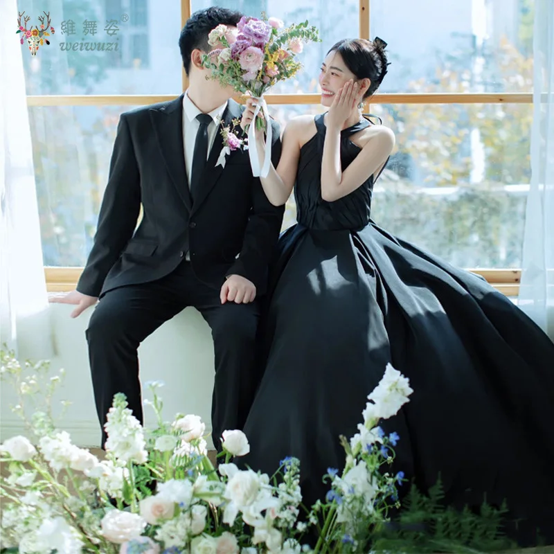 Französischer Stil, Satin, schlicht, A-Linie, kleines Schlepp-Brauthochzeitskleid, Temperament, rückenfrei, Outdoor, Hochzeit, Fotoshooting, Kleidung