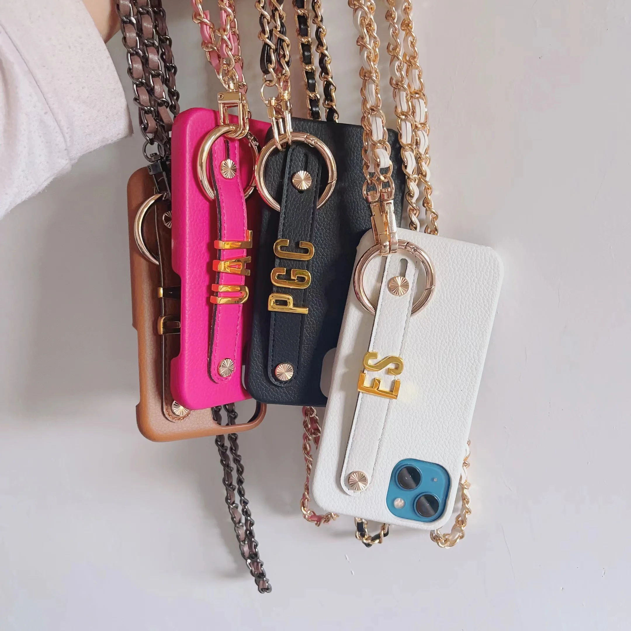 Personalised Phone Strap Crossbody Chain Holding Strap Metal Letter Name Phone Case For Iphone 13 16 plus 14 12 15 Pro Max Cover