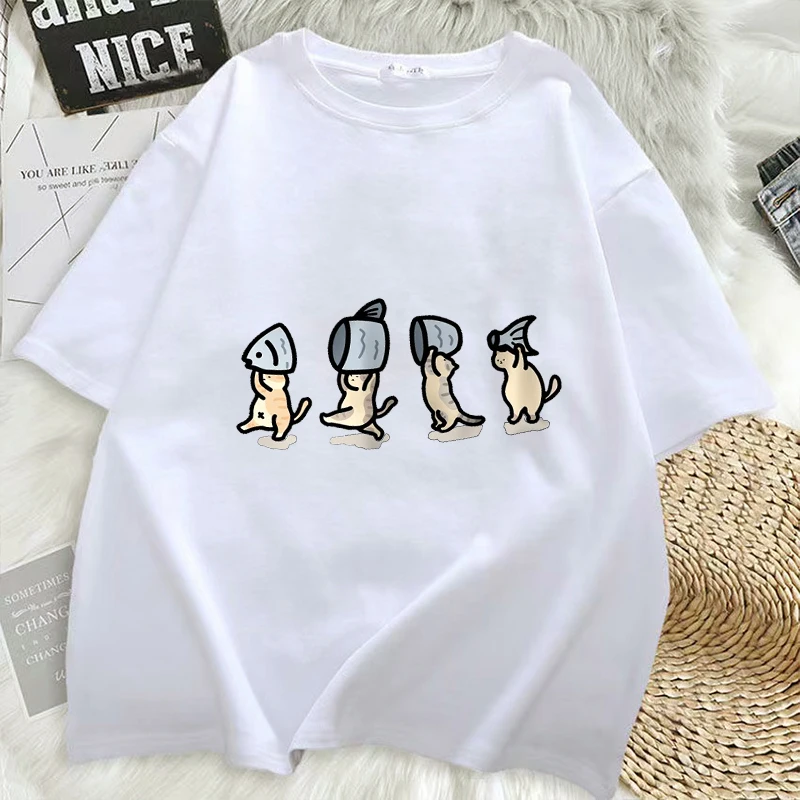 

Весна-лето 2026, футболки с четырьмя маленькими кошками, уличная одежда с мультяшным принтом, мягкий круглый вырез