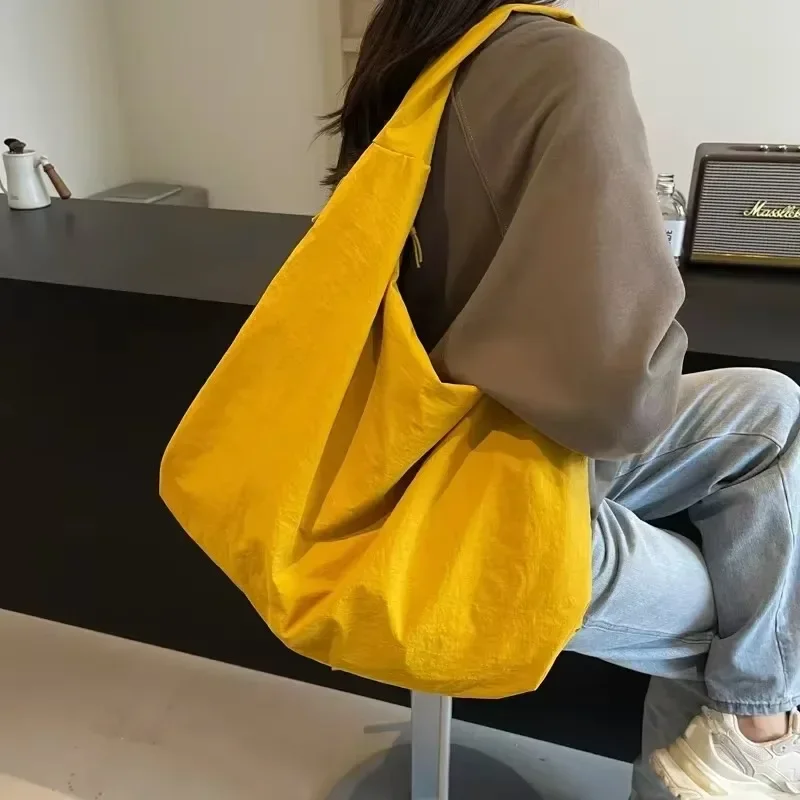 

Colorful Solid Cloth Zipper Shoulder Bags Large Capacity High Quality Autumn New Style Tote Bags for Women 2025 Fashion Hot Sale