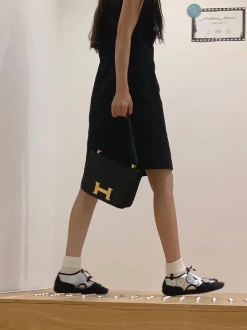 

Flallet Flat oes женские весенне-летние новые шнурки с круглой головкой Sport oes для девочек Sensation на плоском каблуке Мэри Джейн