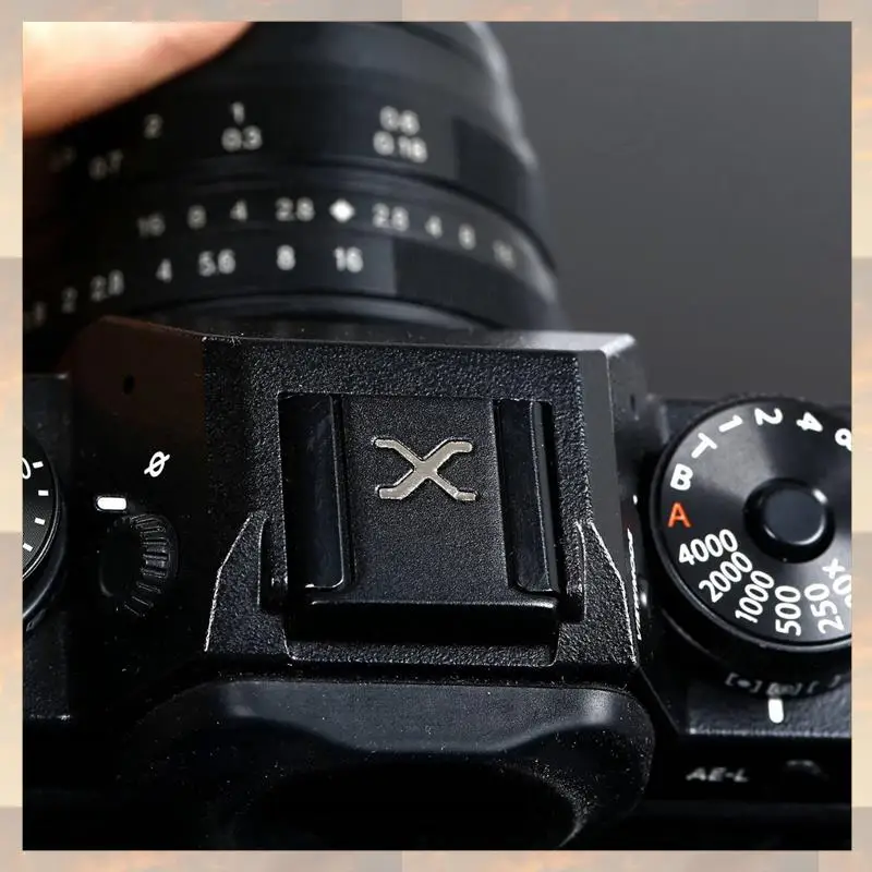 

2025 New-20X Suitable For Fuji X-T4 X-T3 X-T2 X-T30 X-T20 X-E3 X-E2 X-PRO3 X-PRO2 X30 X10 Hot Shoe Embedded Flash Hot Shoe Black