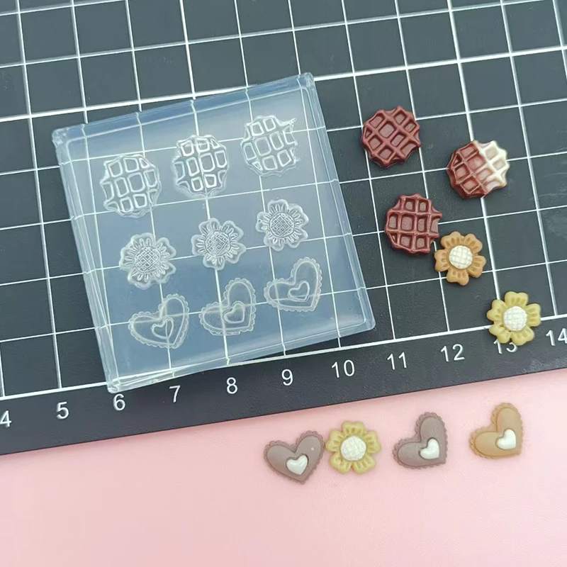 Mini Waffle Biscuit Hear Flower Shape Chocoloate Silicone Molds Polymer Soft Clay Doll House Food Toy Fasting DIY Molds