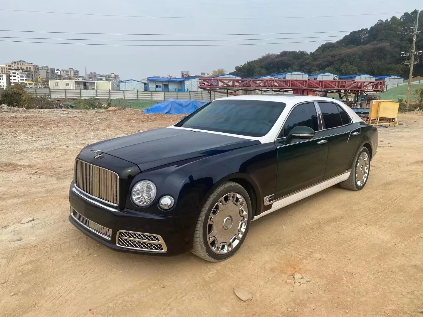 مناسبة لمجموعة هيكل Bentley Mulsanne موديل قديم مطور بنمط جديد مصدات أمامية وخلفية مصابيح أمامية Ta