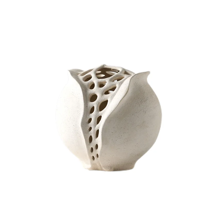 

Simple ceramic hollow vase