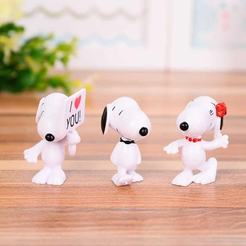 Snoopy 12 Cartoon Animation Puppen figuren kreative kleine Ornamente für Home Desktop und Schlafzimmer Geburtstags geschenke für Jungen und Mädchen