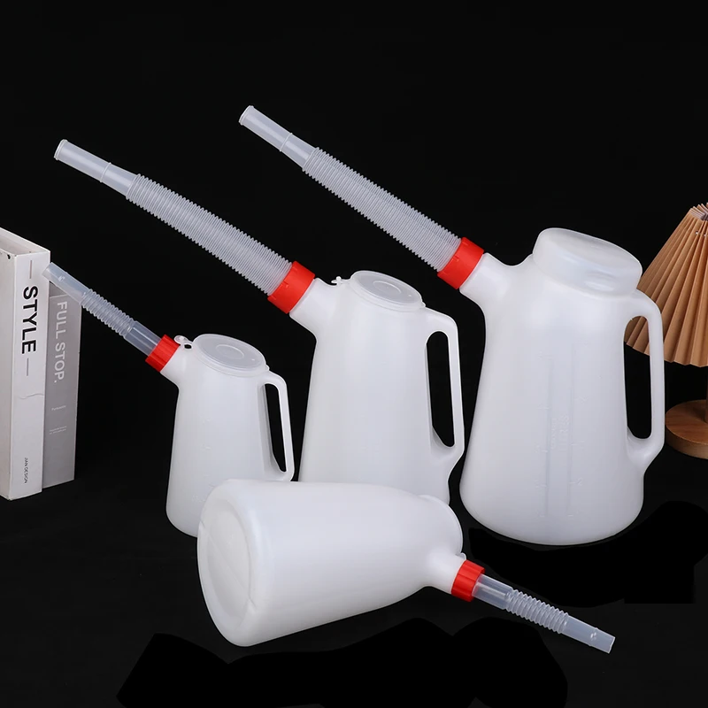 1.2L/2L/3L/5L إبريق قياس الزيت علبة البنزين خزان الوقود مع صب مرنة لحاوية قياس زيت المرآب للسيارات