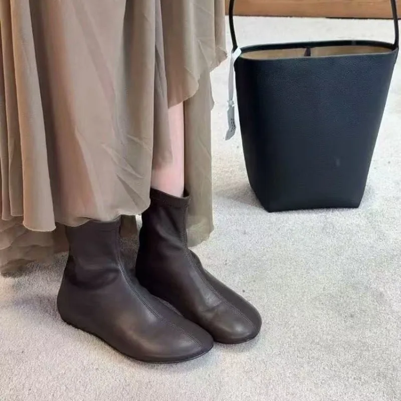 Damen Herbst- und Winter-Stiefel mit Neuen Ärmeln, Retro-Rundzehen, Innenverstärkung, Schmale Flache Schuhe
