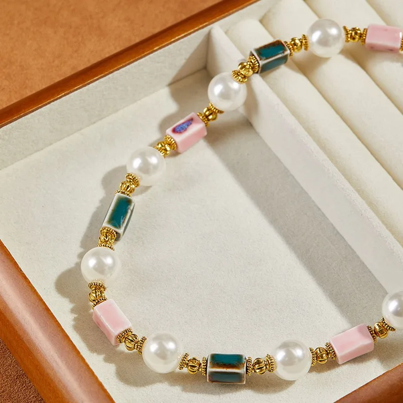 Vintage Necklace Clavicle Chain Temperament Sweater Elegant Jewelry Accessory for Women Girls Daily Wear Party Anniversary Gift