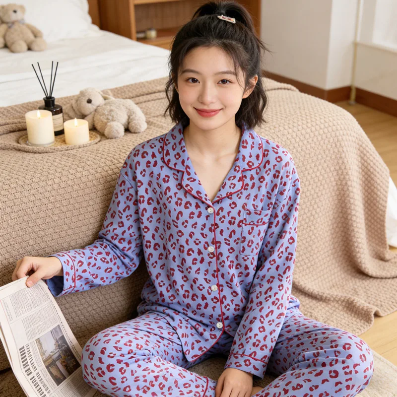 

Новинка: Комплект пижамы для девочек с длинным рукавом, весна-осень, кардиган, роскошный леопардовый принт, модный домашний комплект, который можно показывать в Instagram.