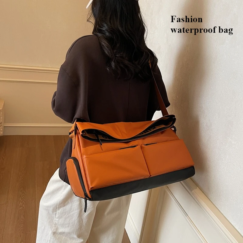 bolsa-deportiva-y-de-fitness-unisex-impermeable-moderna-de-un-solo-hombro-para-llevar-en-la-mano-con-separacion-para-ropa-seca-y-mojada-ideal-para-viajes-de-negocios