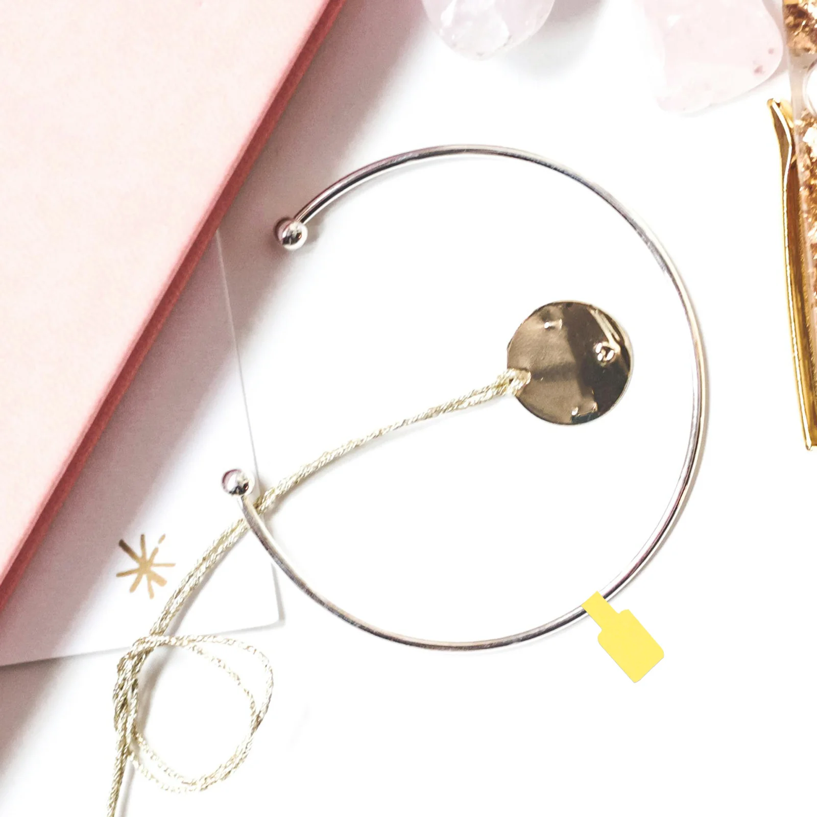 100Pcs Jewelry Price Tags Stable Material Sturdy Multi-Functional Easy to Write for Rings Necklaces Earrings Watches Bracelets