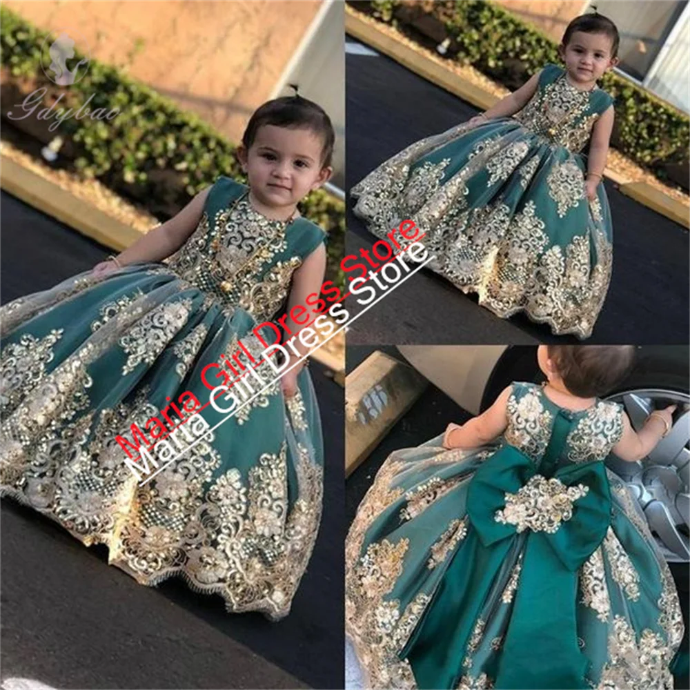 

Gold Lace Appliqué Cute Flower Girl Dress Satin Bow For Wedding Princess Kids Birthday First Communion Ball Gown