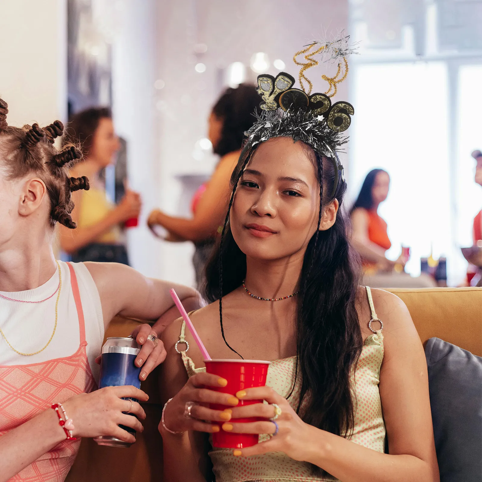 

Набор из 3-х новогодних повязок на голову: элегантные, с блестящими звездами, праздничные аксессуары для волос для торжеств 2026 года и вечерних мероприятий