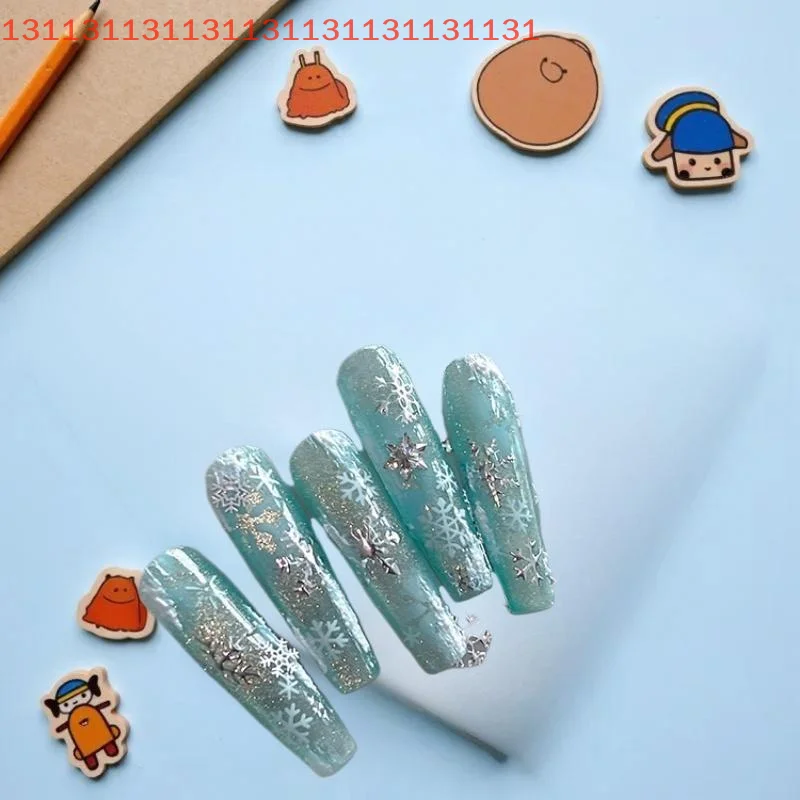 Calcomanías navideñas de dibujos animados brillantes para decoración de uñas, decoración de manicura DIY con copos de nieve dorados/plateados