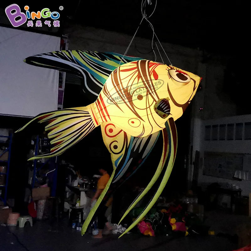 Juguetes inflables, globo de pescado estampado elegante con iluminación para eventos, espectáculo, escenario, decoración para niños, juguetes, muñeca inflable