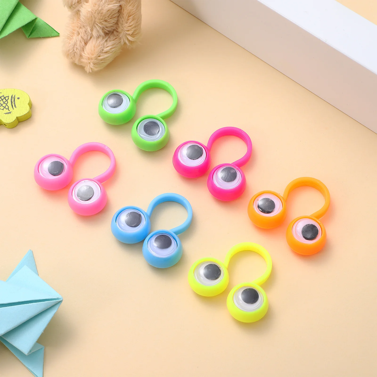 30Pcs Eyeball Finger Rings Colorful Rotate Big Eyes Finger Ring Puppets Creative Learning Kids Party Favor Gifts Interactive