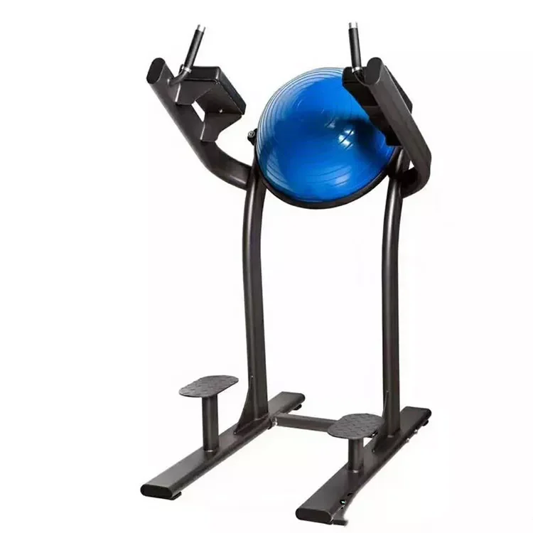 Fitnessgeräte: Bauchtrainer, Parallelbarren, Bauchmuskelmaschine, Vertikaler Knieheber, Beinheber