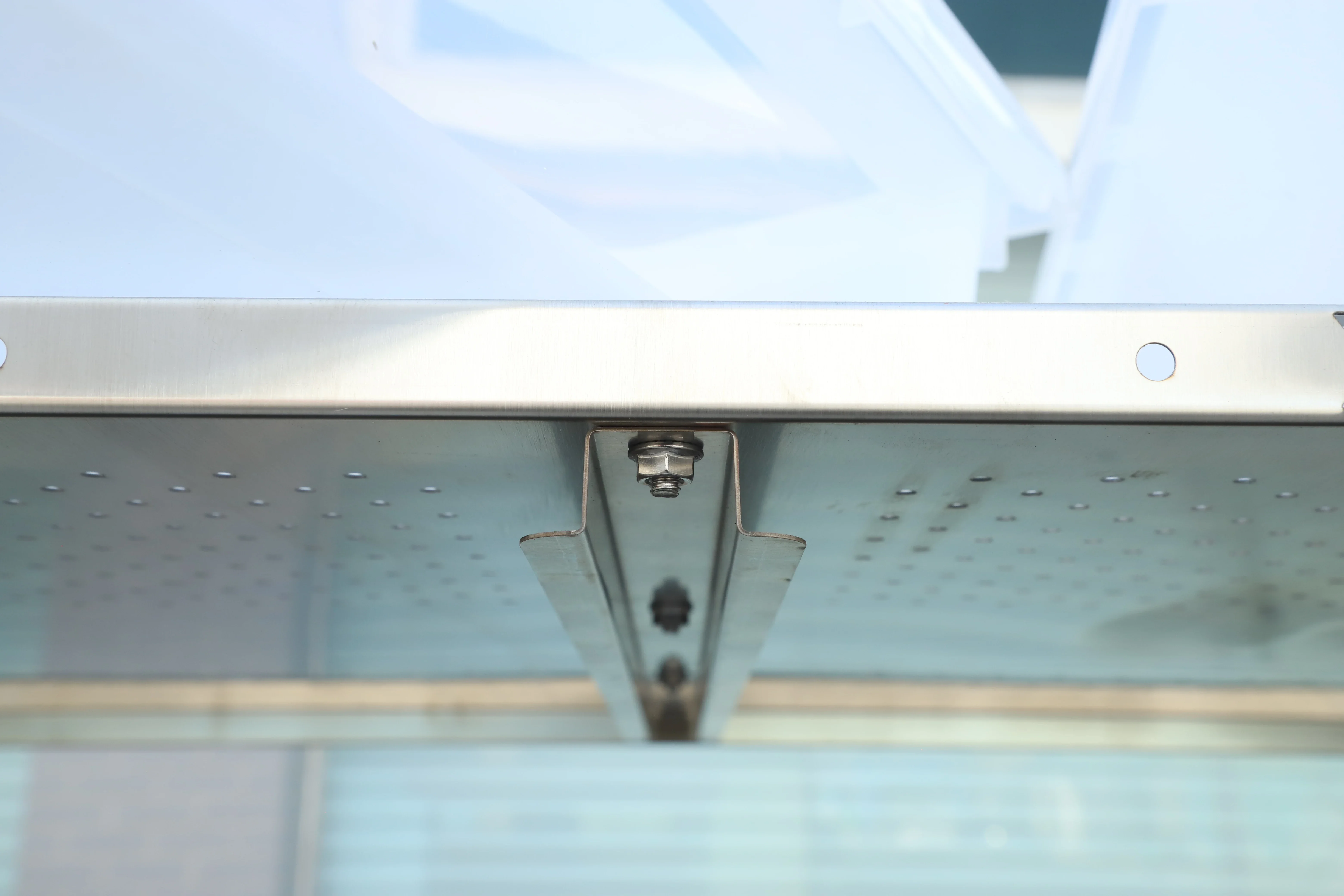 نظام رف الثعبان من الفولاذ المقاوم للصدأ للكرة بيثون - رف تربية متعدد الطبقات مع صندوق إخفاء، حاوية 403/201 للحيوانات الأليفة الزواحف