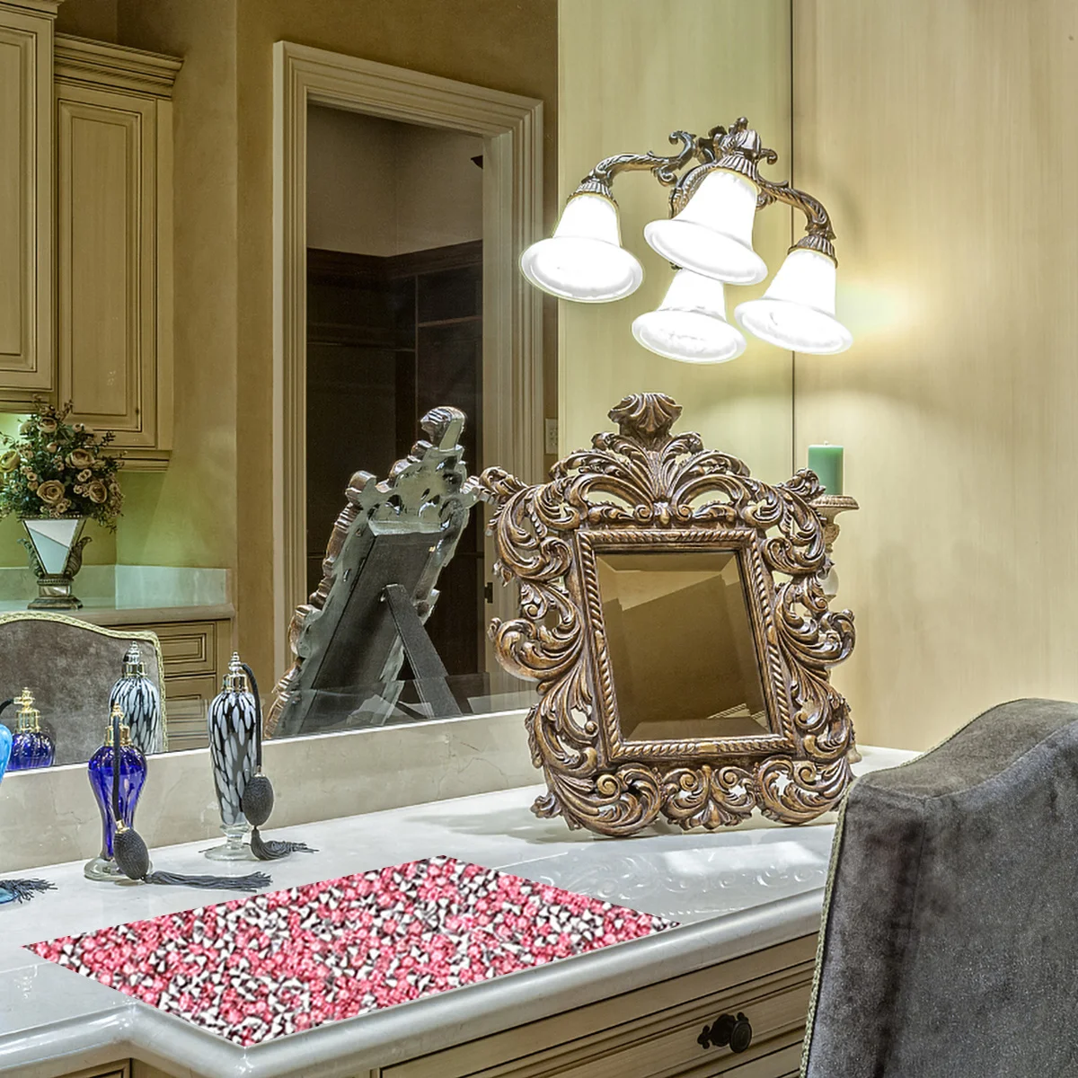 

Beautiful Girl Tablecloth Rhinestone Nail Mat Dazzling Decorative Cushion for Cosmetics Polish Protection Display