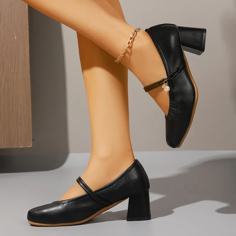 ماري جين 2025 موضة الربيع والخريف الجديدة متعددة الاستخدامات الفرنسية متوسطة الكعب كعب حذا فردي للسيدات لطيف عالية الكعب