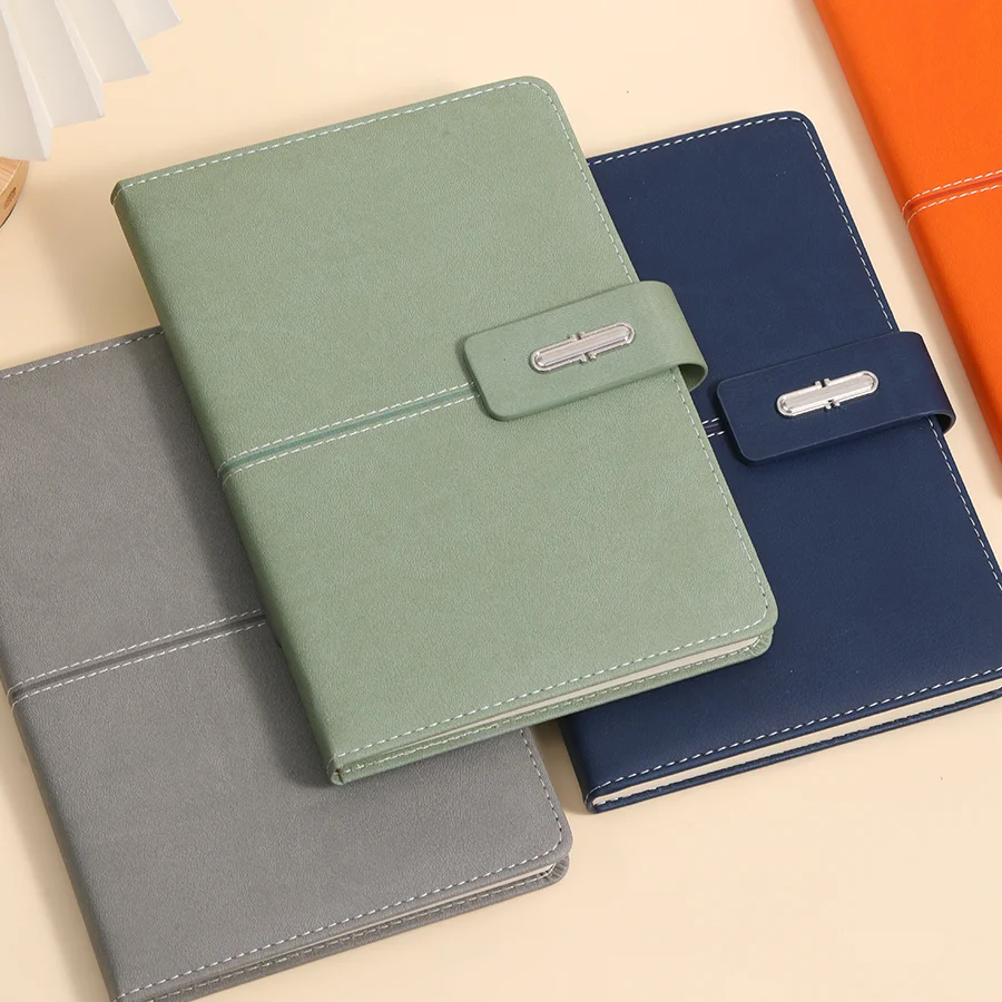 Popular A5 laptops, business notebooks, portable diaries, office meeting sketchbooks, retro covers