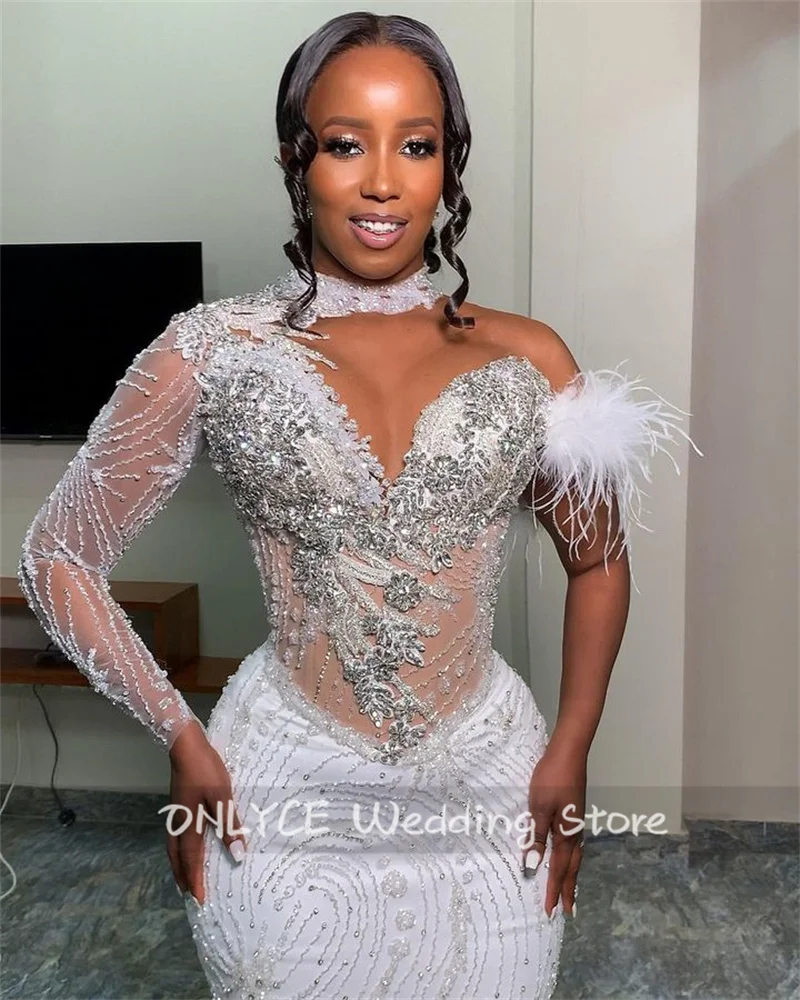 Luxury African Mermaid Wedding Dresses 2023 Elegant One Sleeve Bridal Gowns Crystals Rhinestone Beads Feathers Robe  Customized 