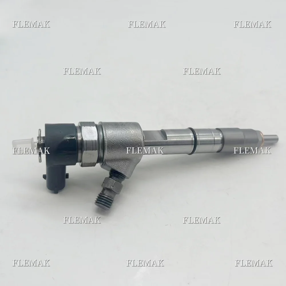 High Quality Diesel Common Rail Injector 0445110821 for Heavy Duty Velovo Renoir Waltvo