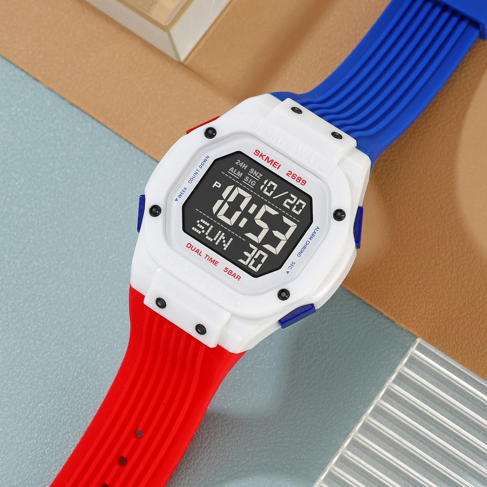 SKMEI 2689 Fashion Wristwatch - огляд і ціна Outdoor Lighting Zones