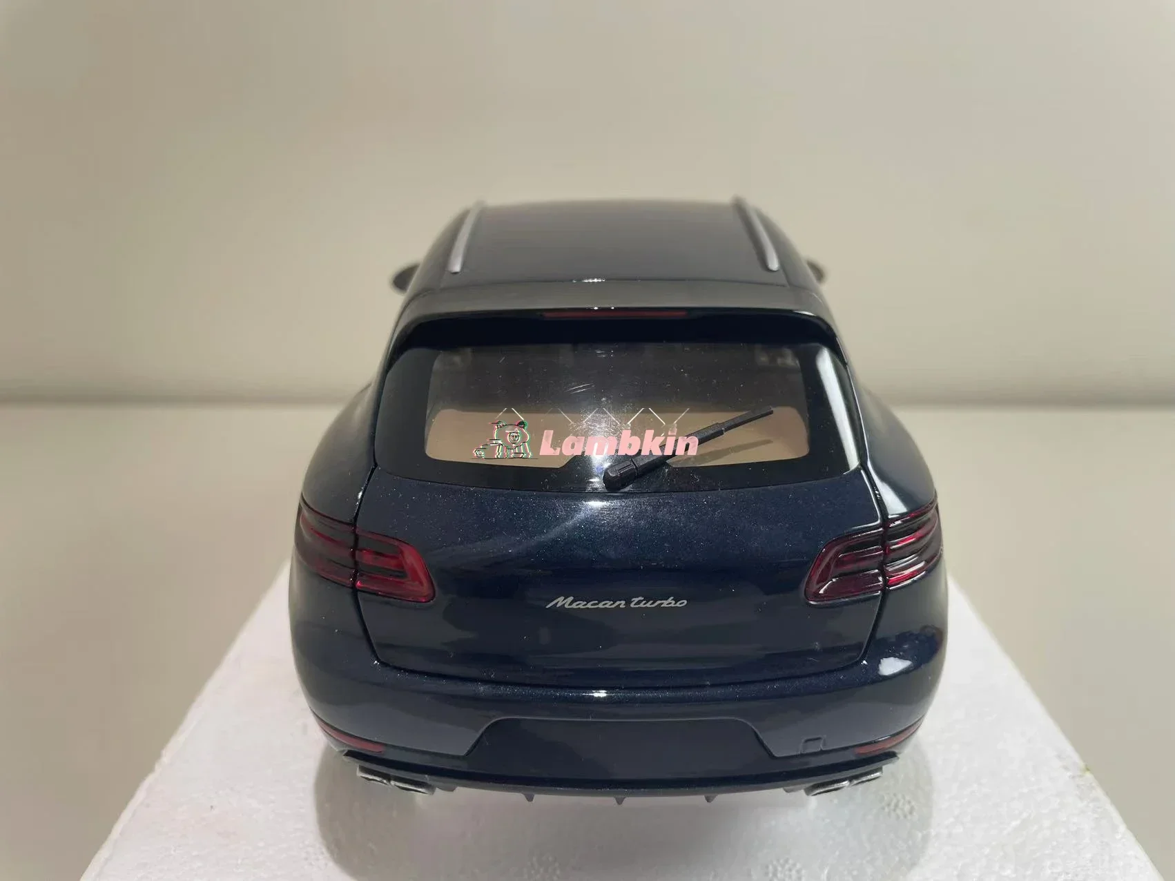 Minichamps 1:18 MACAN TURBO 2013 azul oscuro clásico coche de aleación coleccionable modelo regalos que se pueden abrir