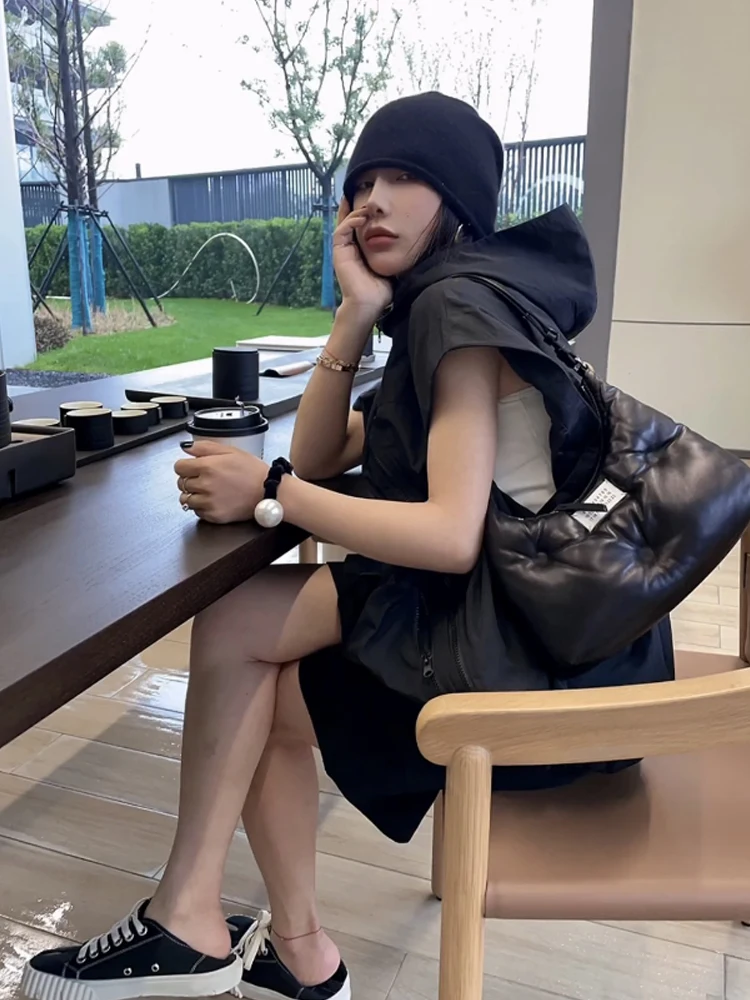 Women's Loose Fit Zipper Tank Top Vest Summer Workwear Sle Asymmetrical Zipper Design Svel Hooded Windbreaker Vest