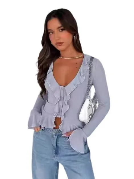 Damska koszula zapinana na guziki z dekoltem w serek, rozkloszowany rękaw, codzienna, długa koszula, letnia kolekcja, modna, wysokiej jakości koszula damska.