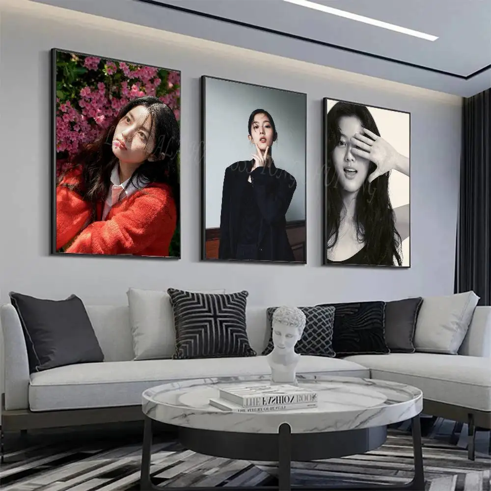 Korean Celebrity S-Shin Eun Soo Posters Living Room Bar Cafe Quality Canvas Vintage Style Comics Painting Art Home Wall Decor
