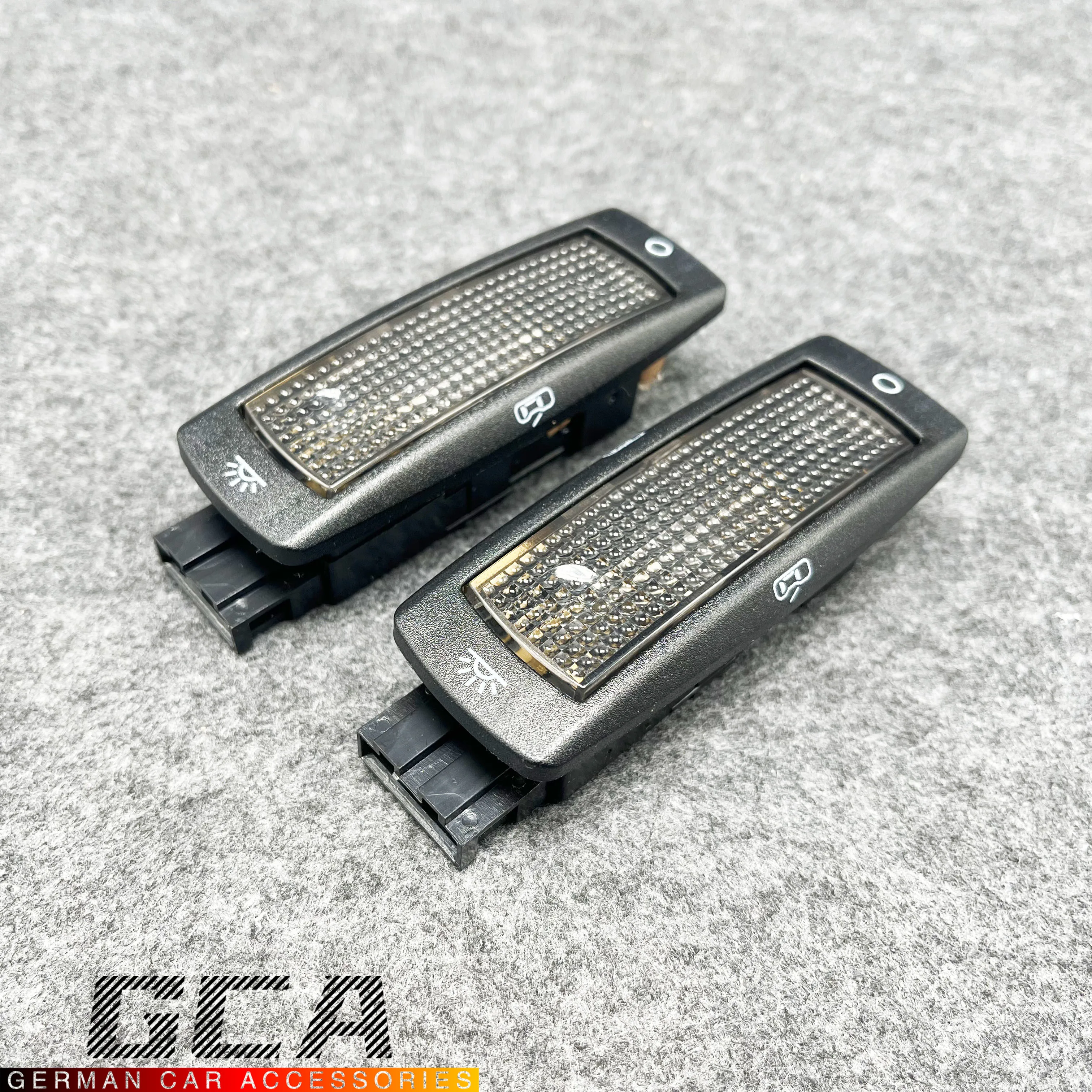 

3B0947291 Black Rear Reading Map Dome Light Ceiling Lamp For VW Golf Passat 1998-2005 Beetle 1999-2010 Bora Superb Leon