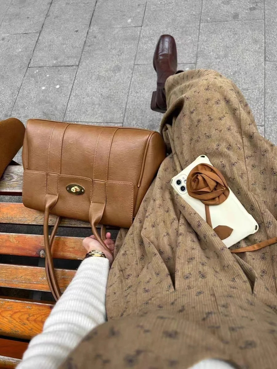 

Винтажная большая ручная сумка через плечо Capaci для женщин, дорожная сумка подмышки, мягкая искусственная кожа, застежка-молния