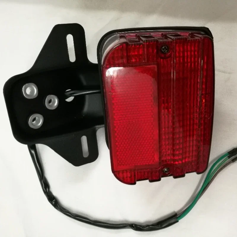 NEW Motorcycle Taillight & Metal  BRKT  Dirt Bike fit for  CG125 CG150