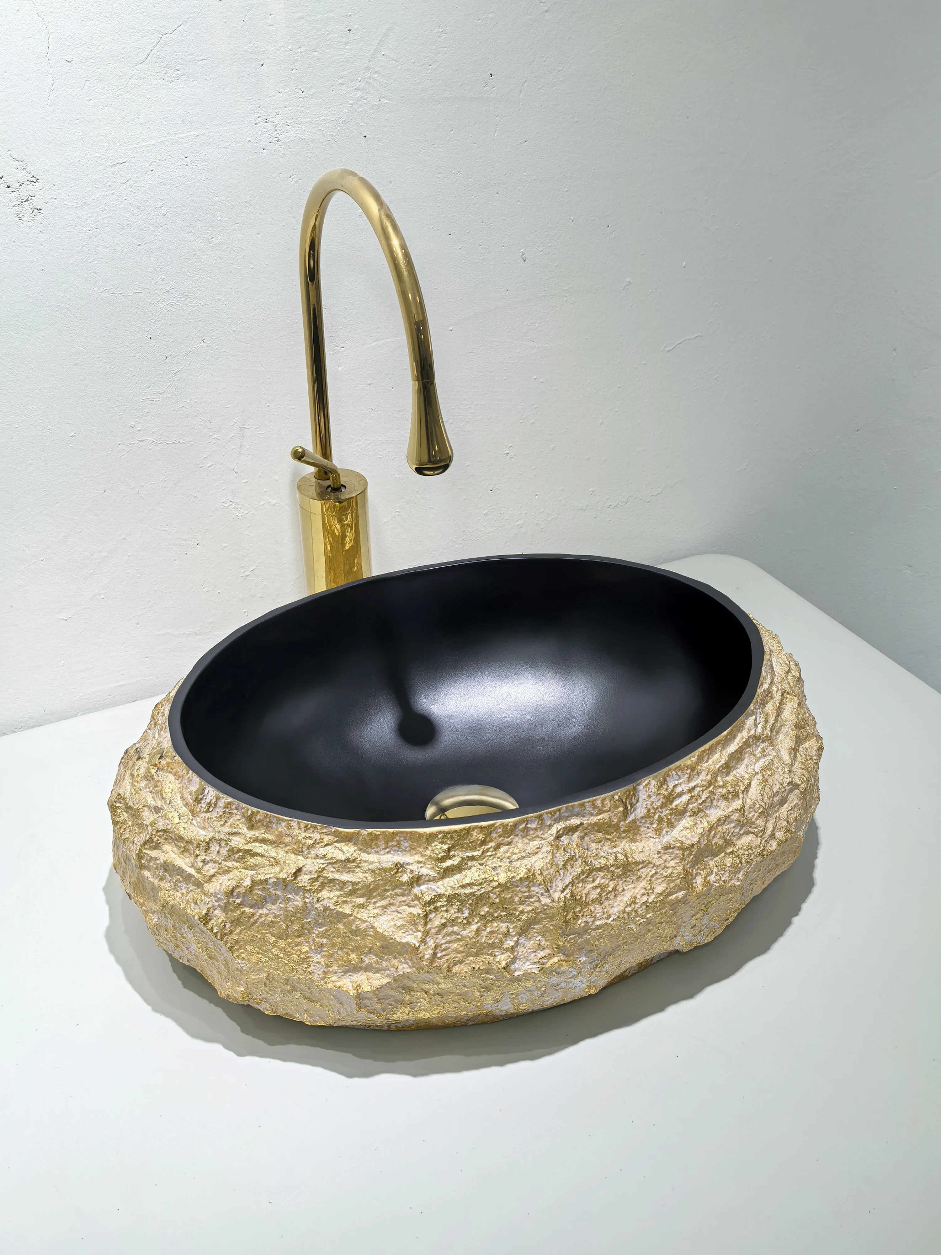 Oval Shape Customize Artifical Stone Design Pattern Bathroom Sink Wash Basin Ceramic Counter Top Basin Countertop Sinks